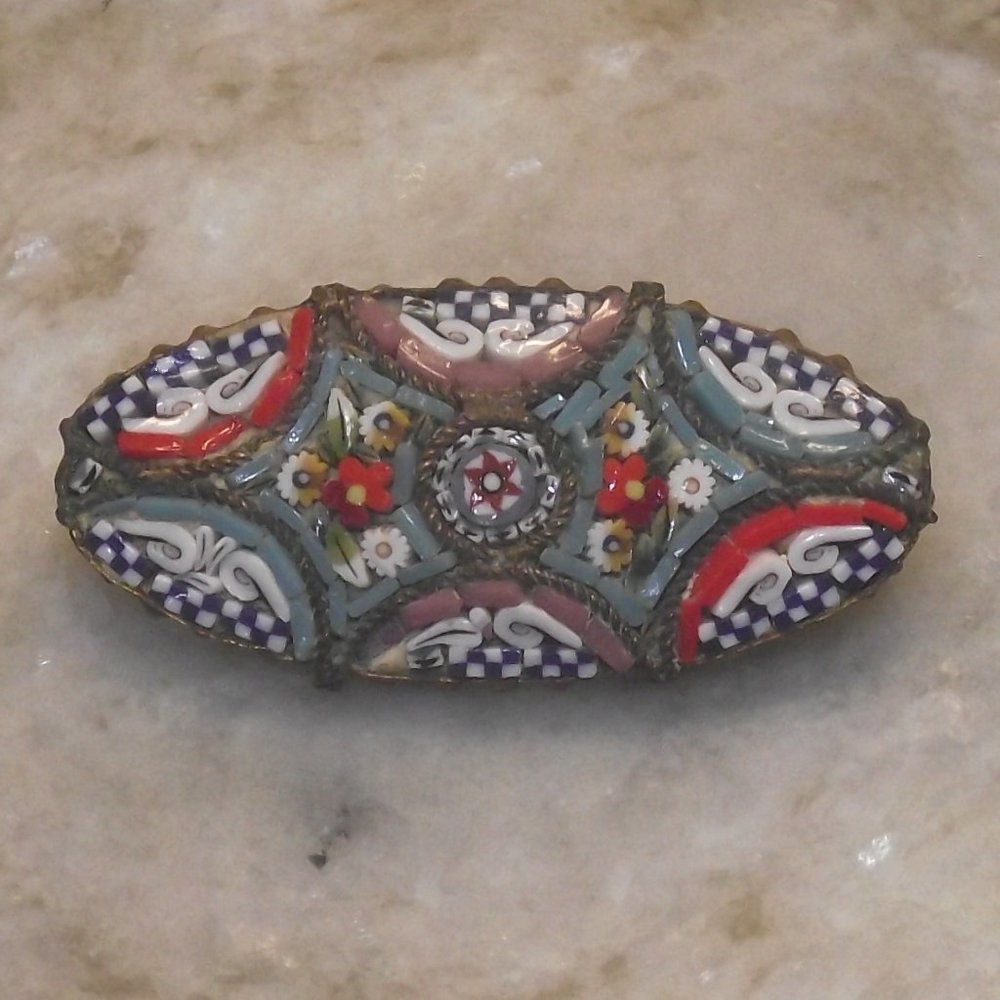 Micro Mosaic pin small oval blue